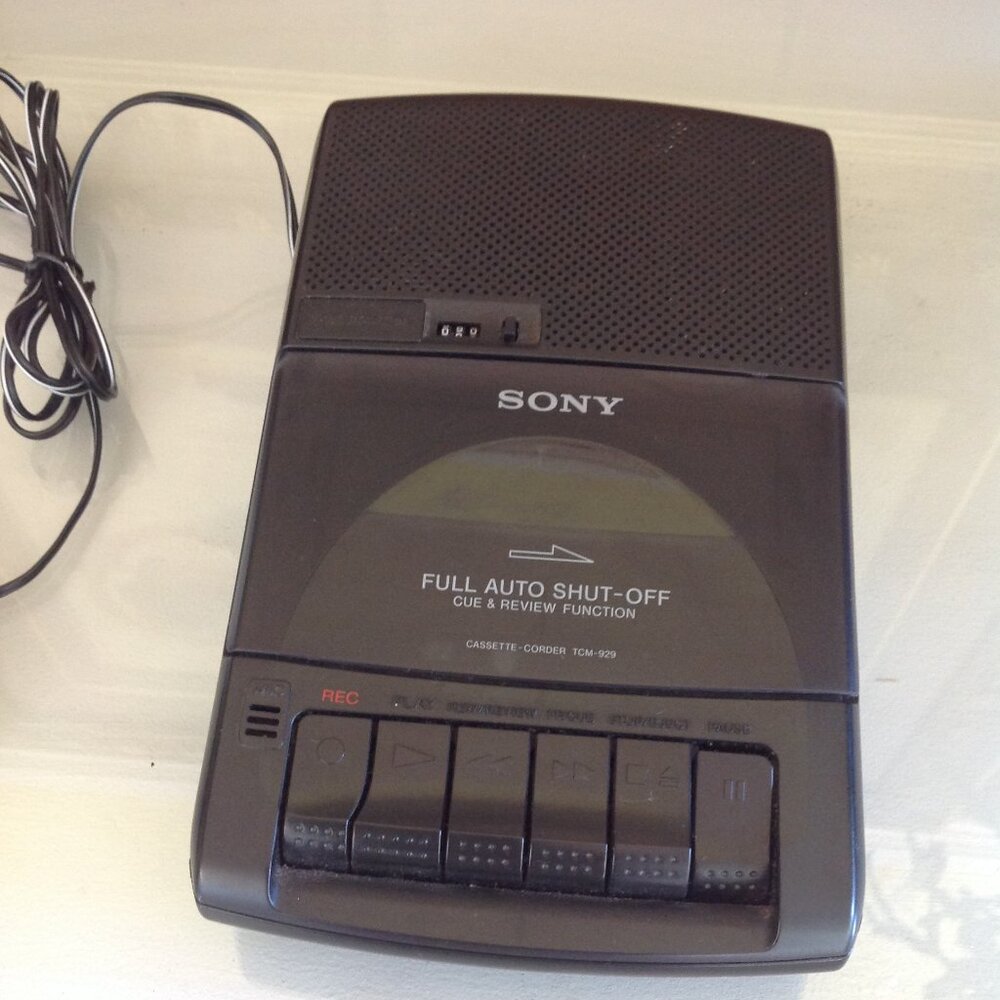 Sony TCM-929 Portable Cassette Player Recorder with Full Auto Shut off